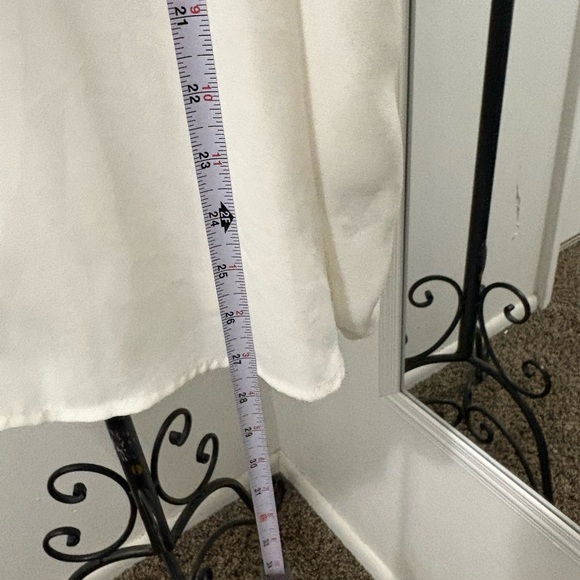 Maurices White and Black Sleeveless Blouse - Picture 2 of 6